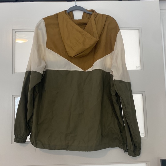 Volcom windbreaker - Picture 3 of 3